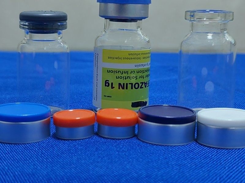 بطری شیشه ای کوچک 5 میلی لیتر 10 میلی لیتر شفاف آمبر پزشکی