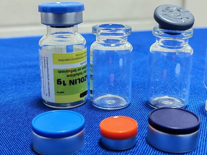 5 میلی لیتر 10 میلی لیتر 20 میلی لیتر آمبر Clear Crimp Neck Vial Tubular Glass Vial بطری تزریقی برای واکسن آنتی بیوتیک