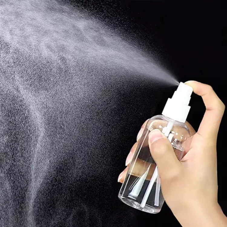 اسپری پلاستیکی 50 میلی لیتر 60 میلی لیتر 100 میلی لیتر PET دود نازک عطر ضد عفونی کننده الکل بطری های پلاستیکی زیبایی قابل حمل با اسپری